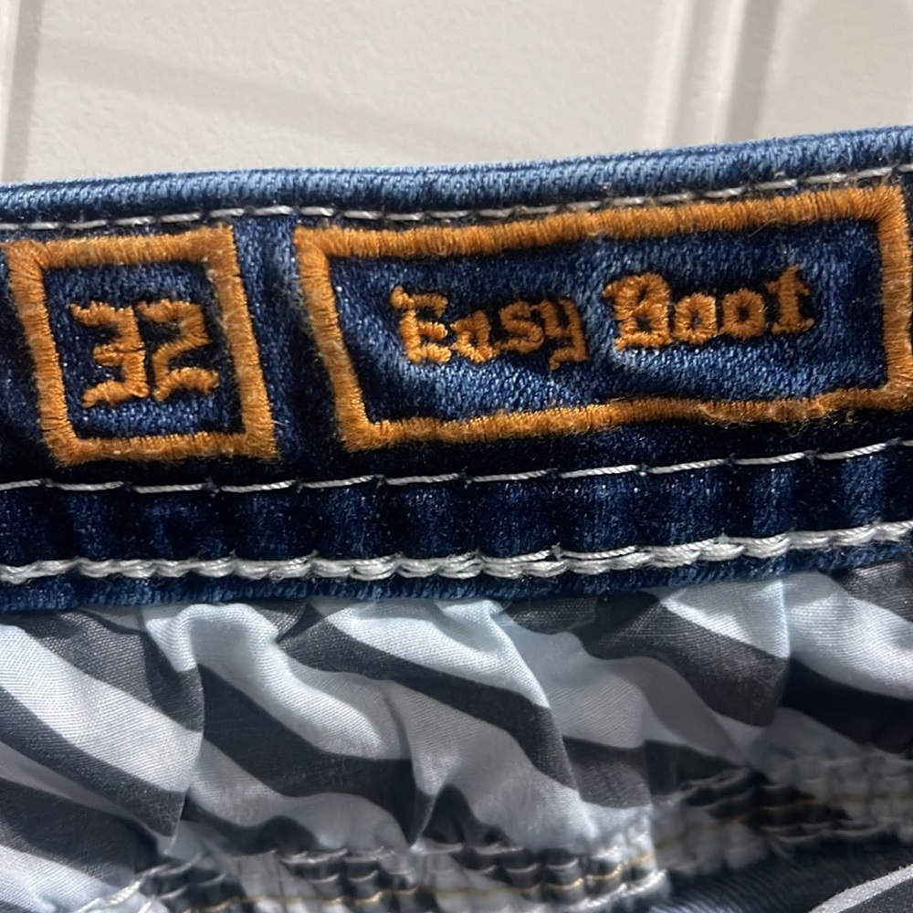Women’s Rock Revival Jeans Size 32 Length 30 Easy Boot - Picture 7 of 7